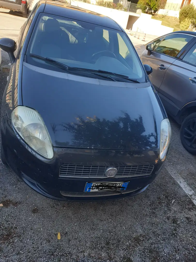 Fiat Grande Punto Grande Punto III 2005 5p 1.4 natural power Active Negru - 2
