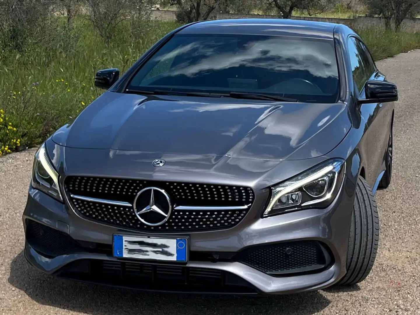 Mercedes-Benz CLA 200 CLAShooting Brake d Premium - 1