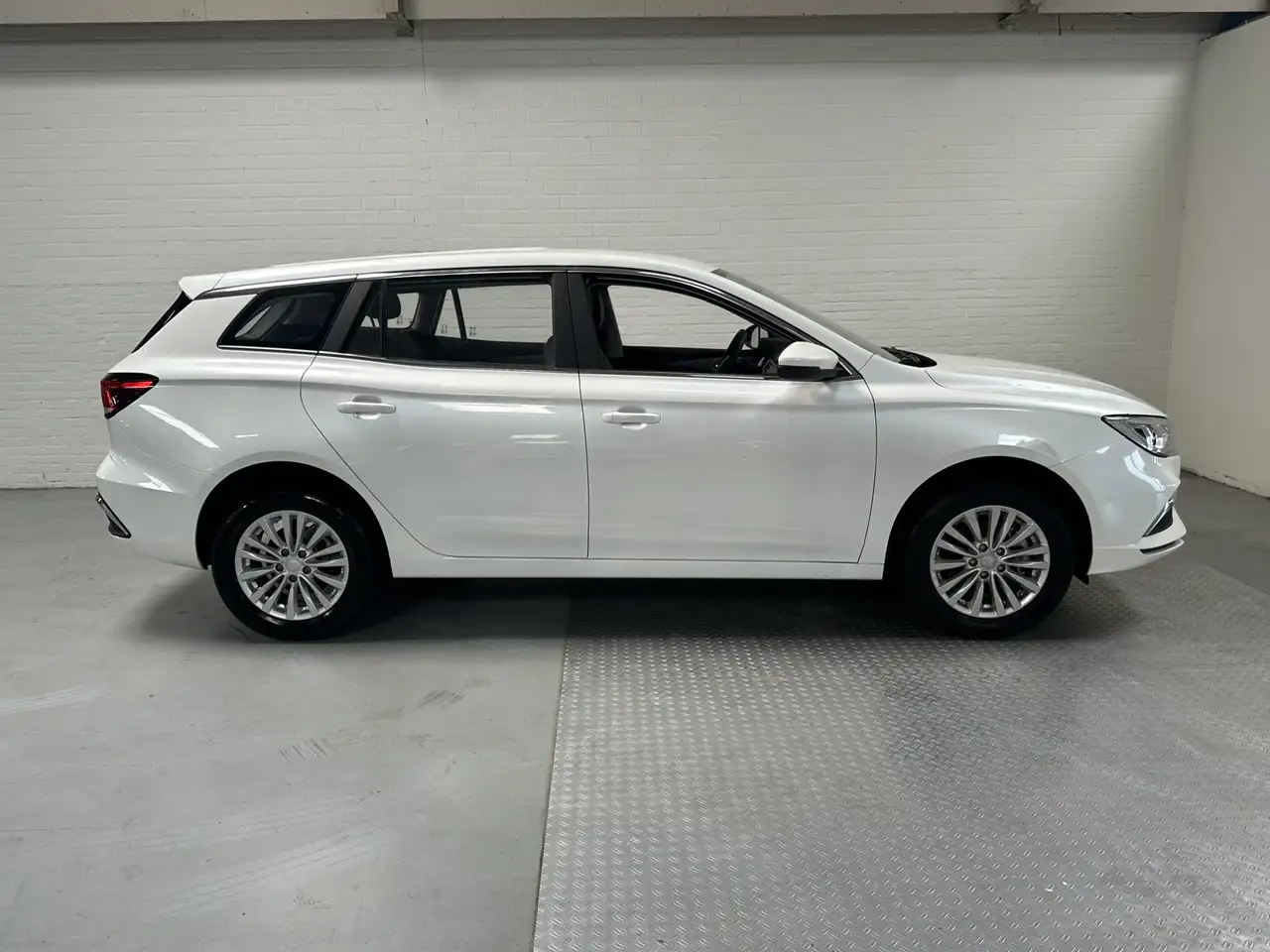 MG MG5 Electric Long Range Comfort 61 kWh CLIMA // CRUISE, миниатюра 4