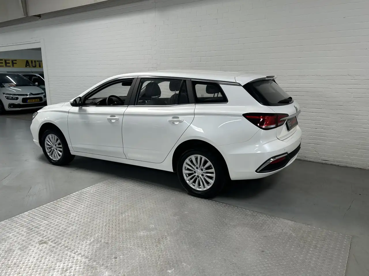 MG MG5 Electric Long Range Comfort 61 kWh CLIMA // CRUISE, миниатюра 7