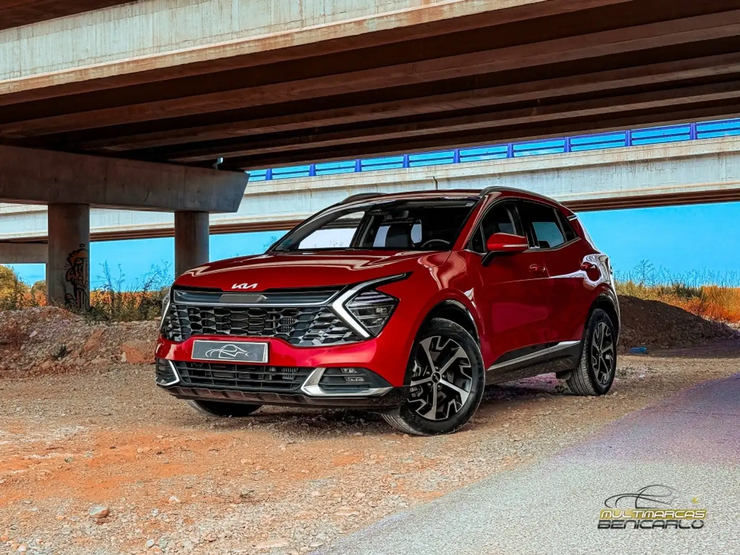 Kia Sportage 1.6 T-GDi MHEV Tech 150 Rojo - 1