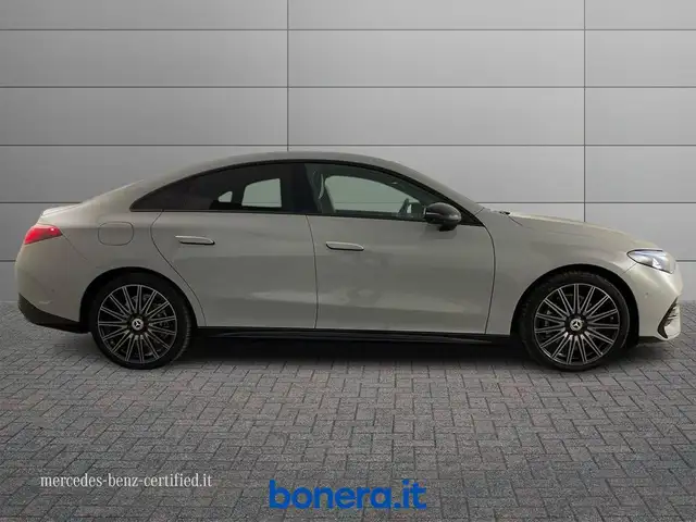 Mercedes-Benz CLA view 6