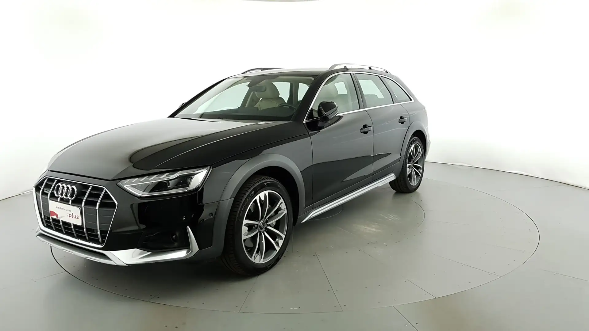 Audi A4 allroad 40 2.0 tdi mhev Identity Contrast quattro 204cv s Grigio - 1