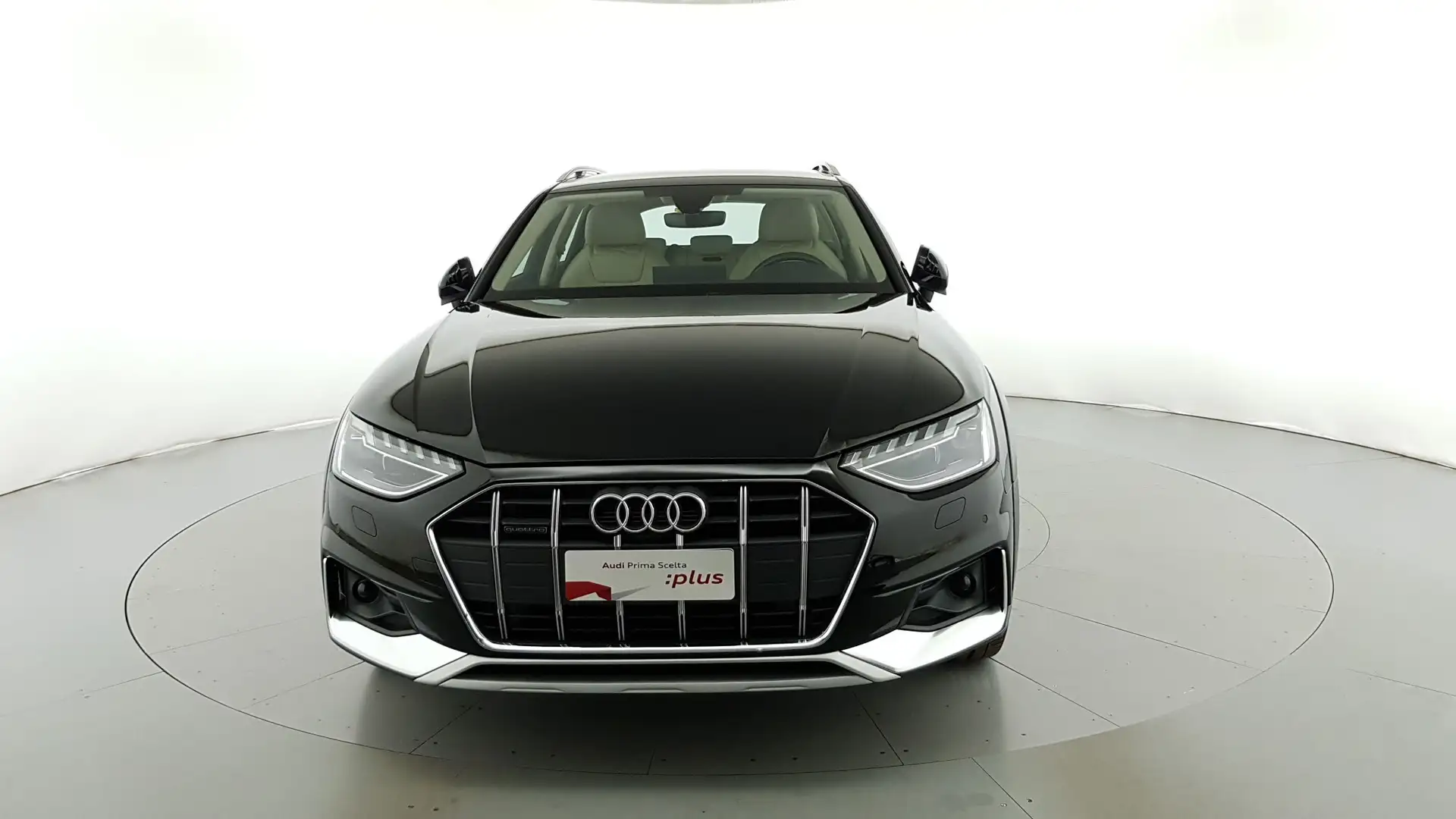 Audi A4 allroad 40 2.0 tdi mhev Identity Contrast quattro 204cv s Grigio - 2