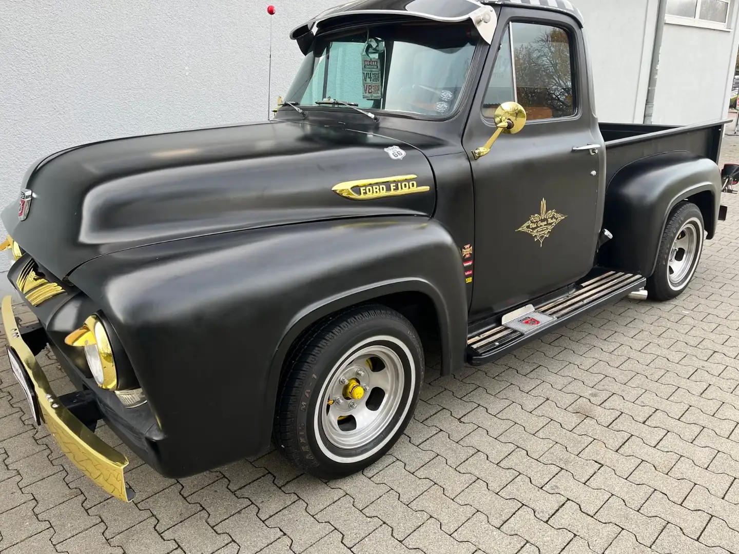 Ford F 100 Pick Up V8 4,5 Liter Originalzustand Schwarz - 1