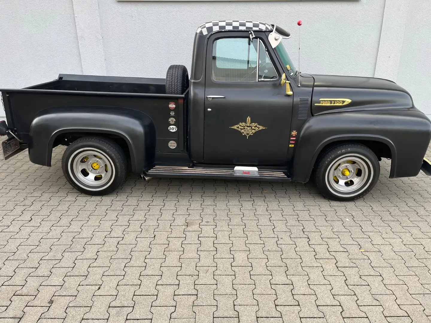 Ford F 100 Pick Up V8 4,5 Liter Originalzustand Schwarz - 2