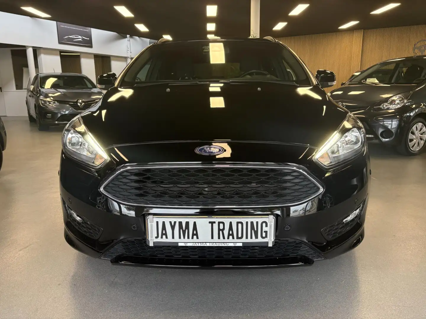 Ford Focus Wagon 1.0 ST - Line !! Zwart - 2