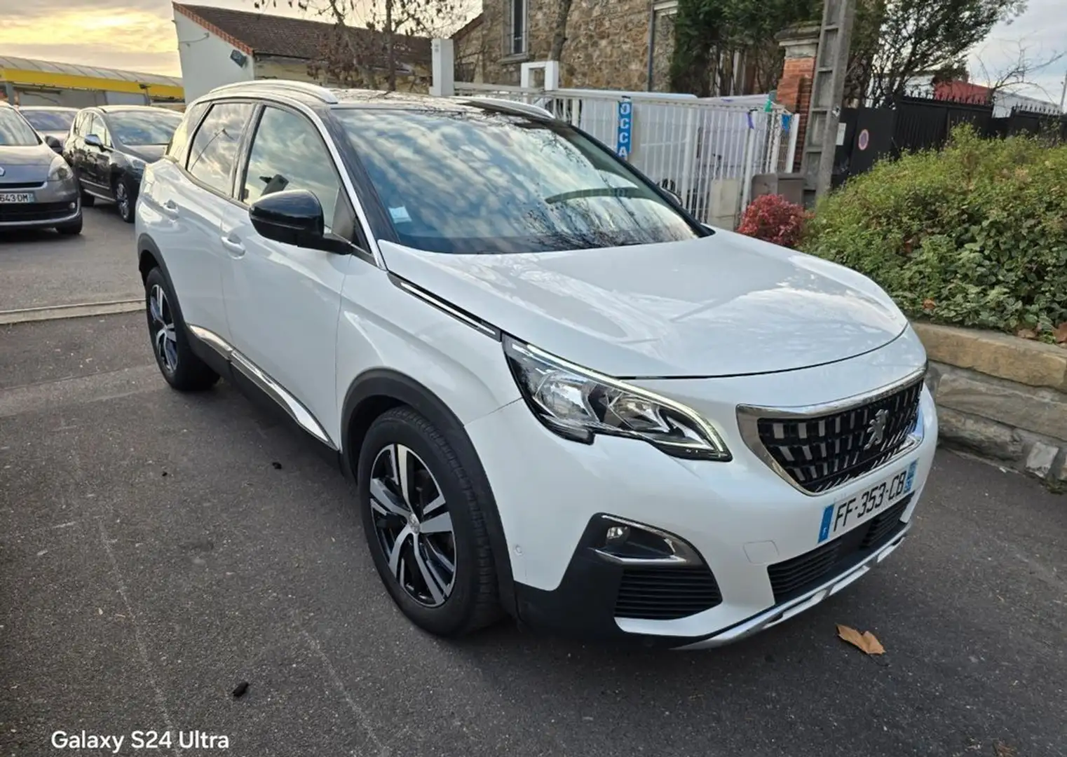 Peugeot 3008 1.2l 130ch Allure 03-2019 1er Main Blanc - 2