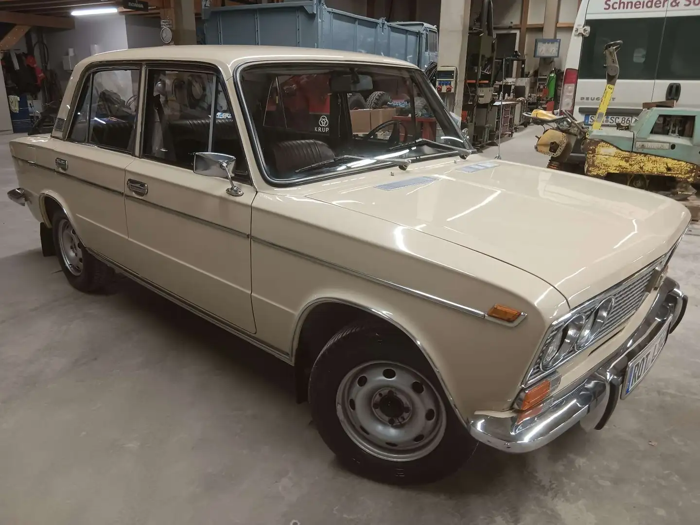 Lada 1300/1500/1600 VAZ 2103 Beige - 2