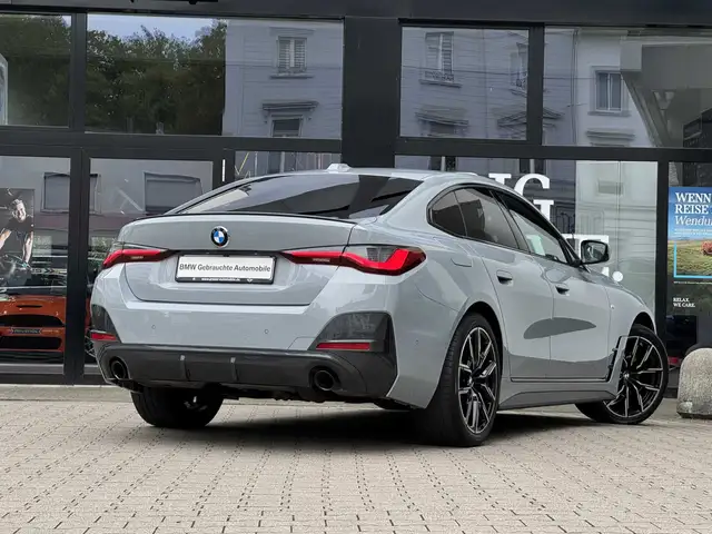 BMW 4 Series view 2
