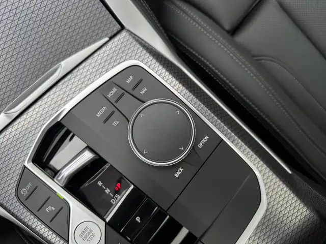 BMW 4 Series view 13