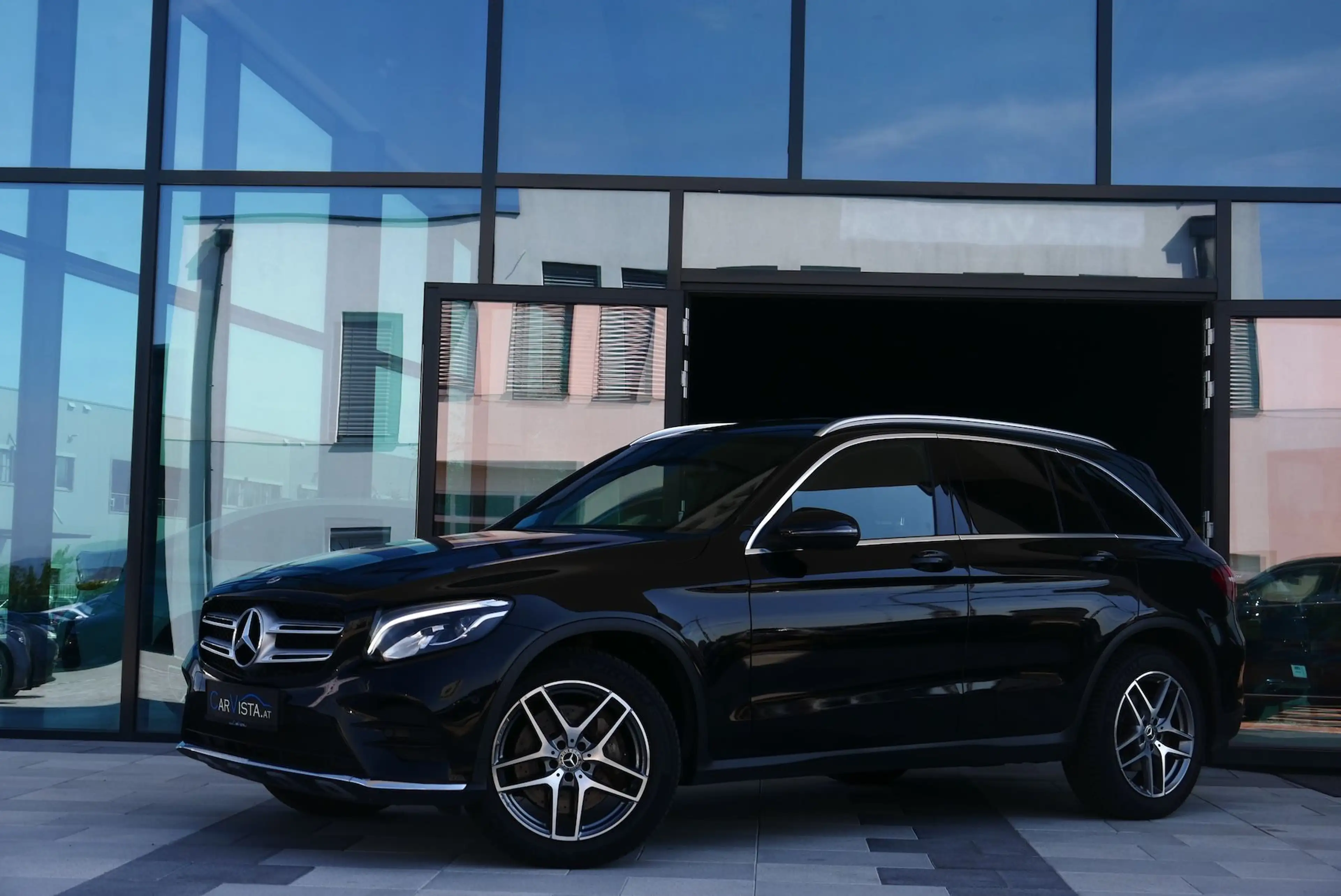 Mercedes-Benz GLC 250 d AMG Line 4Matic *AHK & Parkassistent*