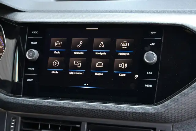 Volkswagen T-Cross view 13