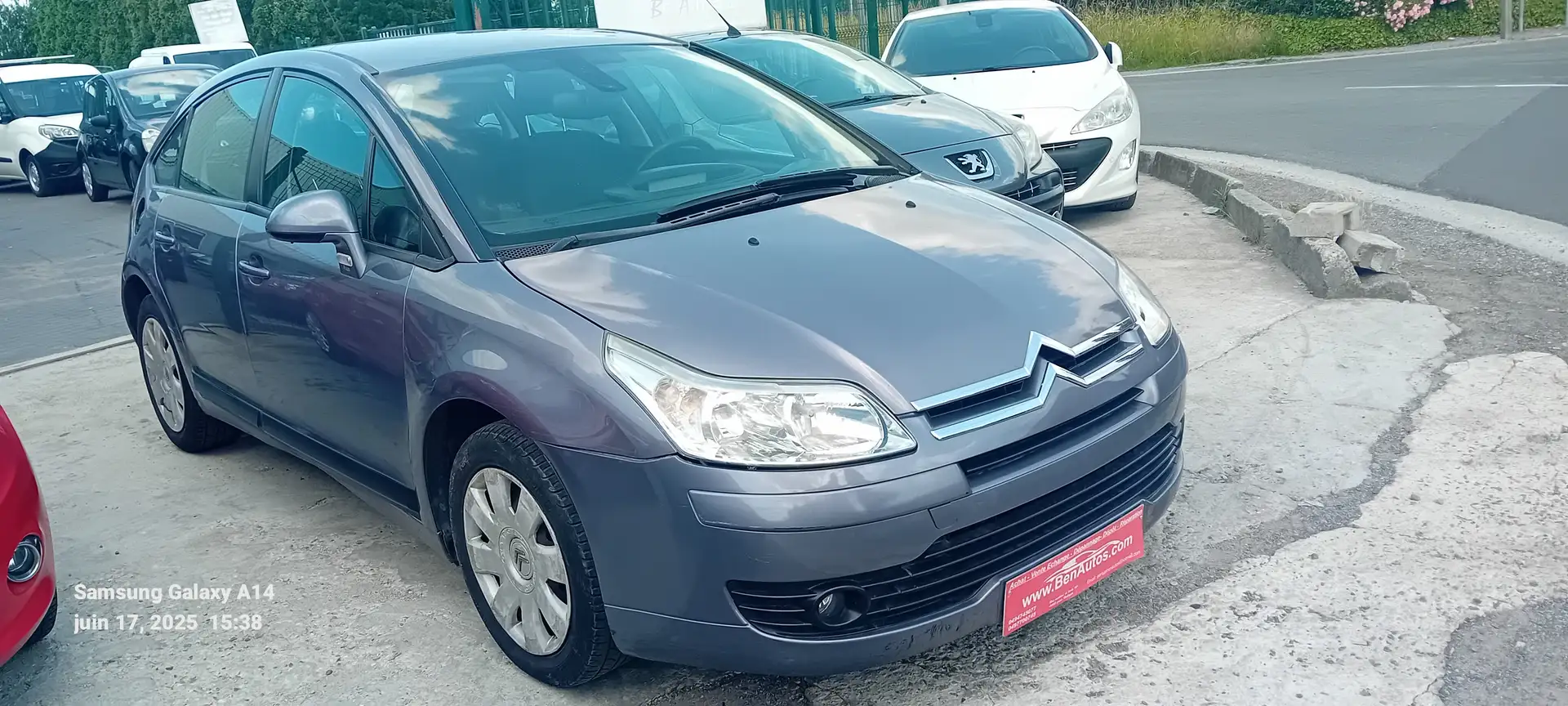 Citroen C4 1.6 HDi SX Pack Noir - 2