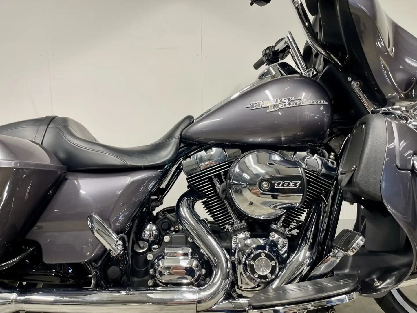 Harley-Davidson Street Glide TOURING FLHX MET ELEKTRONISCH REGELBAAR UITLAATSYS - 2