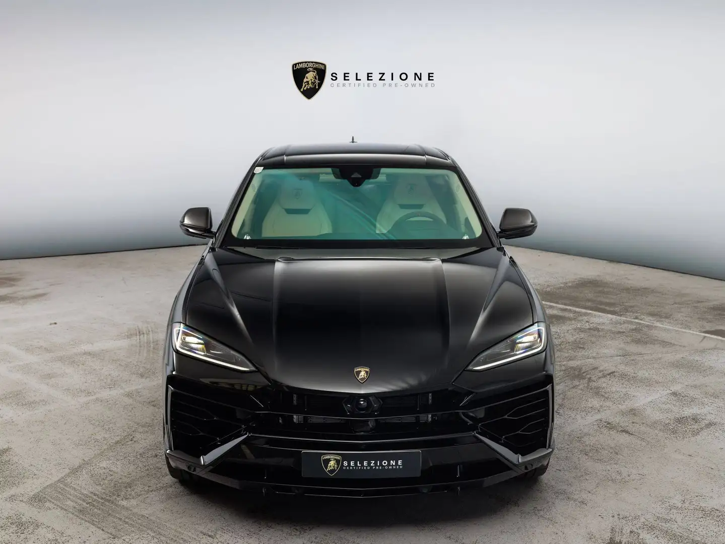 Lamborghini Urus SE MY26 Schwarz - 2