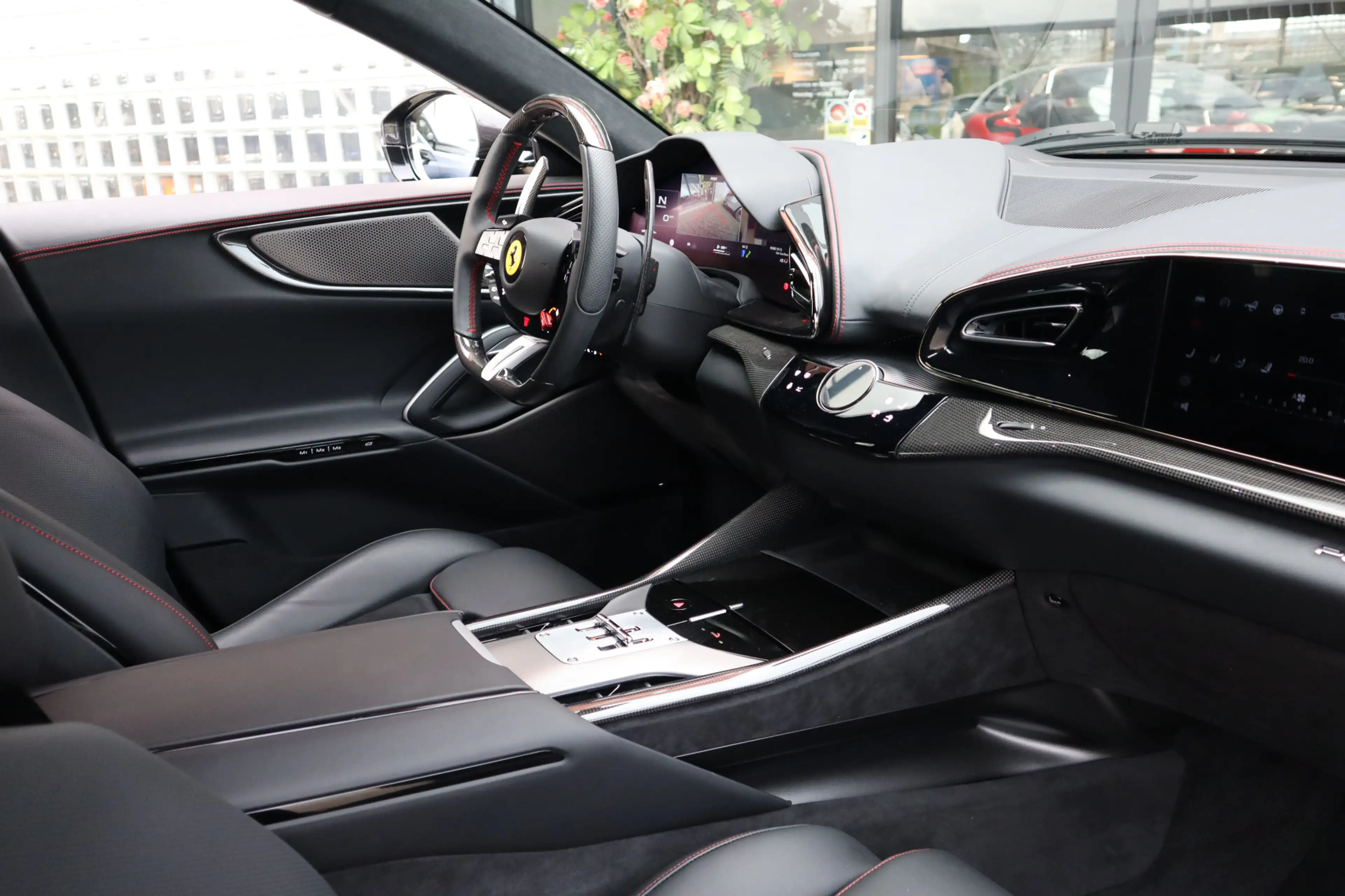 Ferrari Purosangue 6.5 V12 | NOVITEC, Carbon in/ext., Lift, Passenger — photo 14