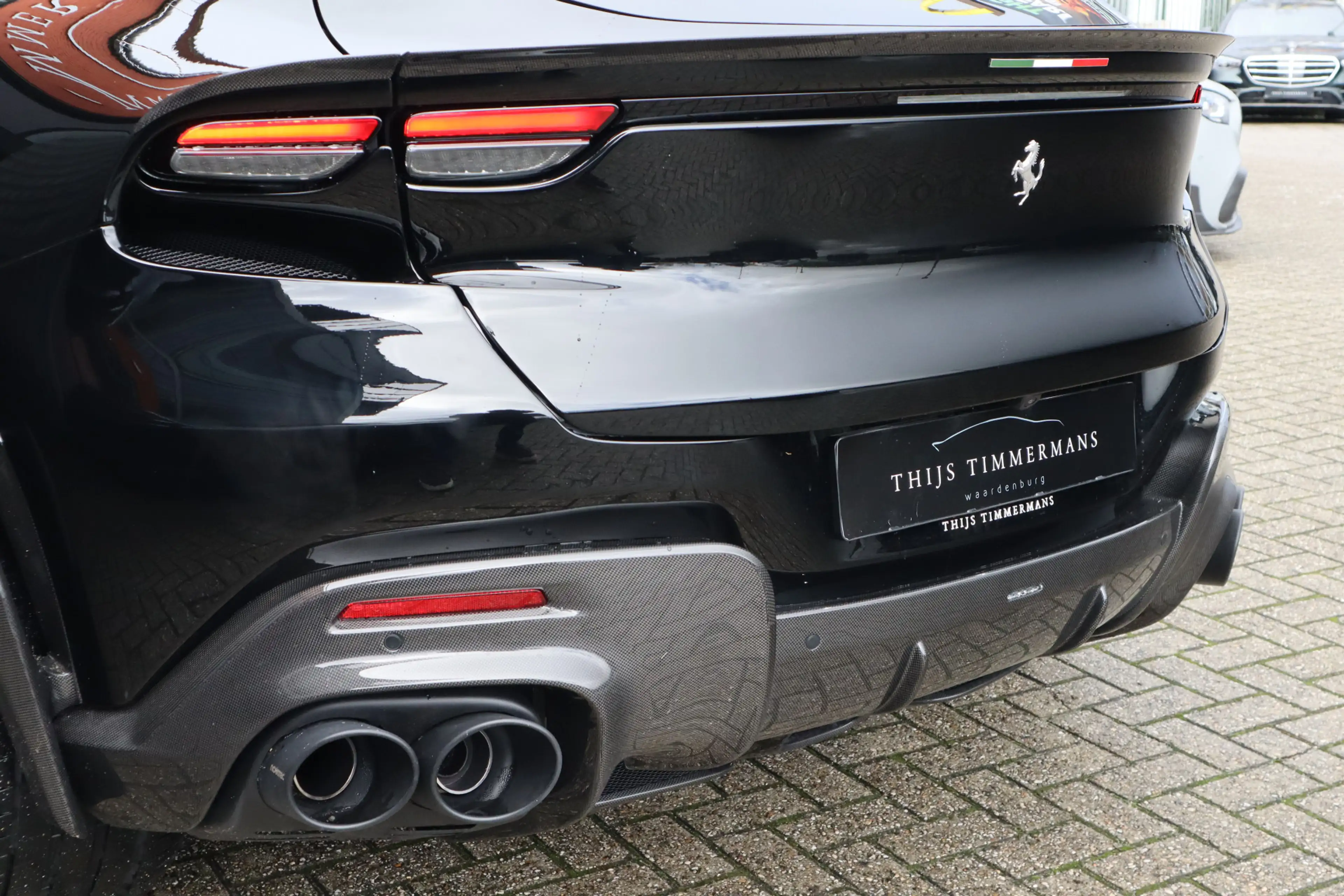 Ferrari Purosangue 6.5 V12 | NOVITEC, Carbon in/ext., Lift, Passenger — photo 6
