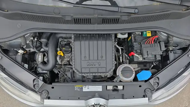 Volkswagen up! view 15
