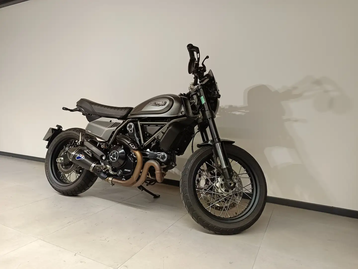 Ducati Scrambler Szary - 1