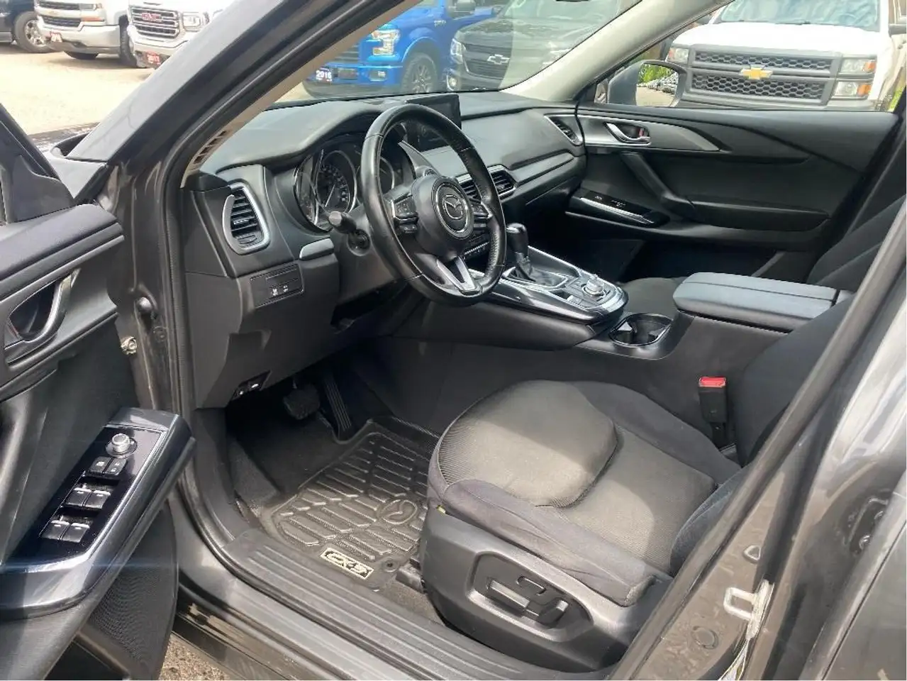 Mazda CX-9 снимка Mazda CX-9