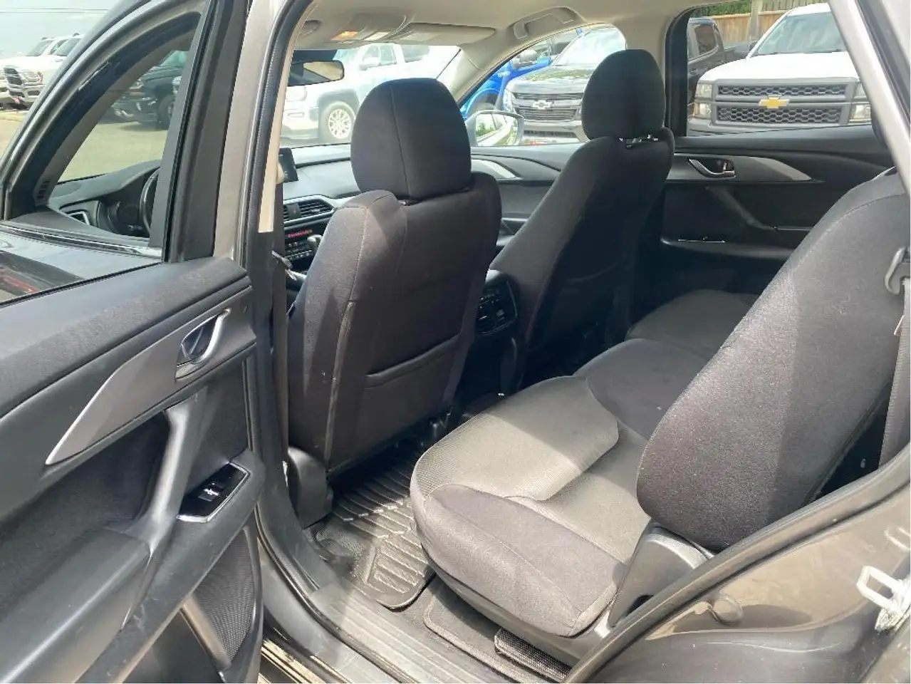 Mazda CX-9 снимка Mazda CX-9