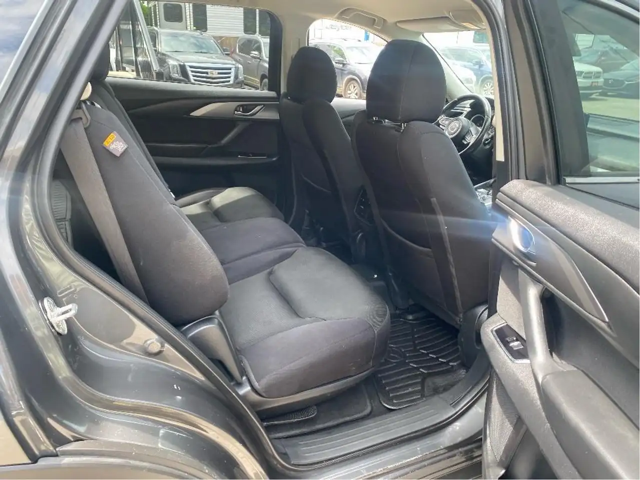 Mazda CX-9 снимка Mazda CX-9