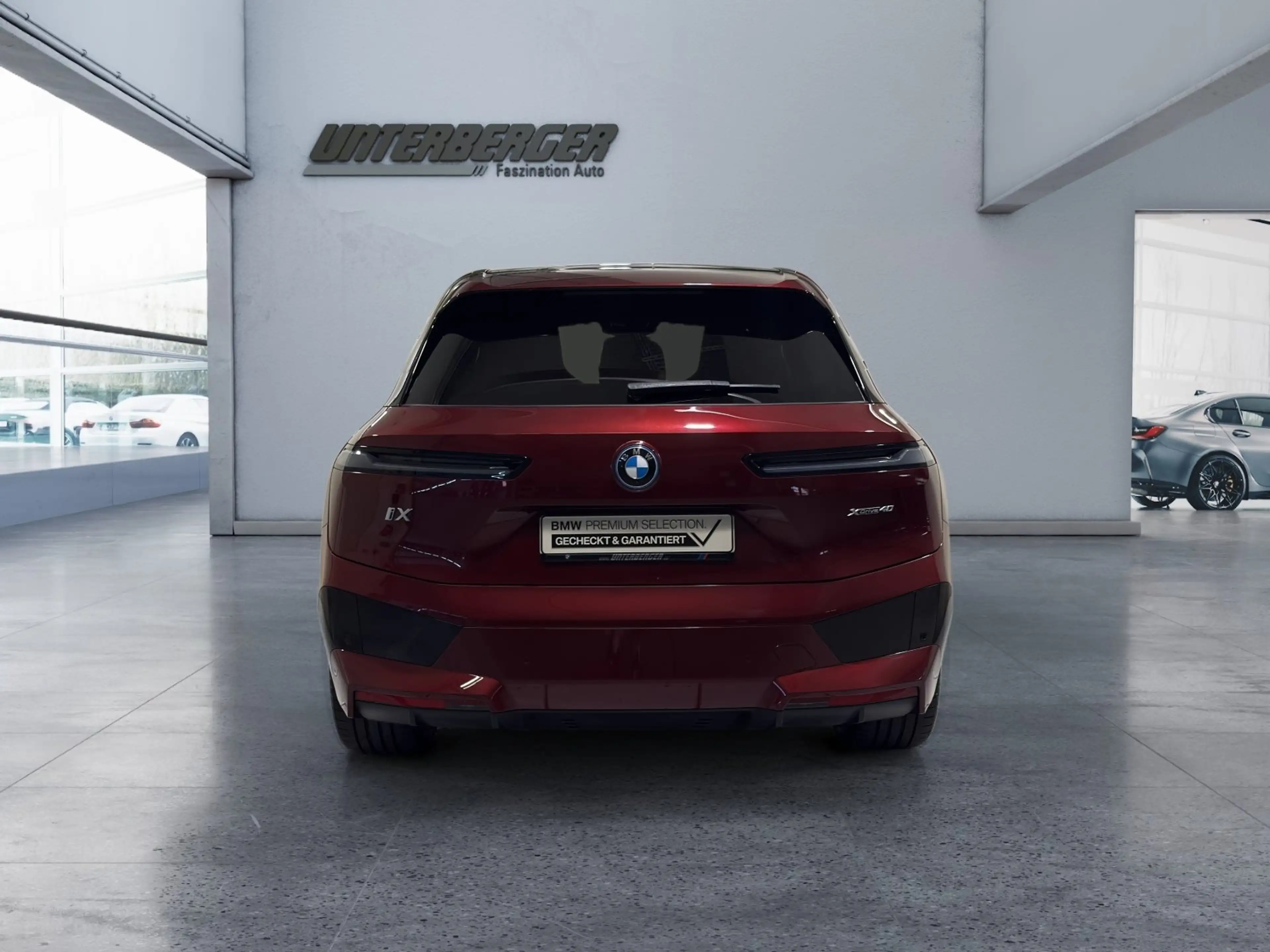 BMW iX xDrive40 Sportpaket ACC 360 HUD HK Pano Laser — photo 7