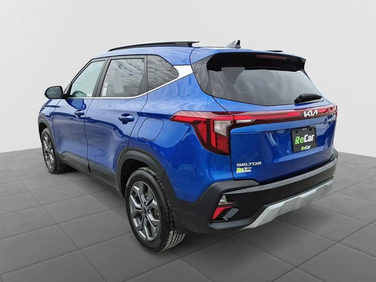 Kia Seltos photo Kia Seltos