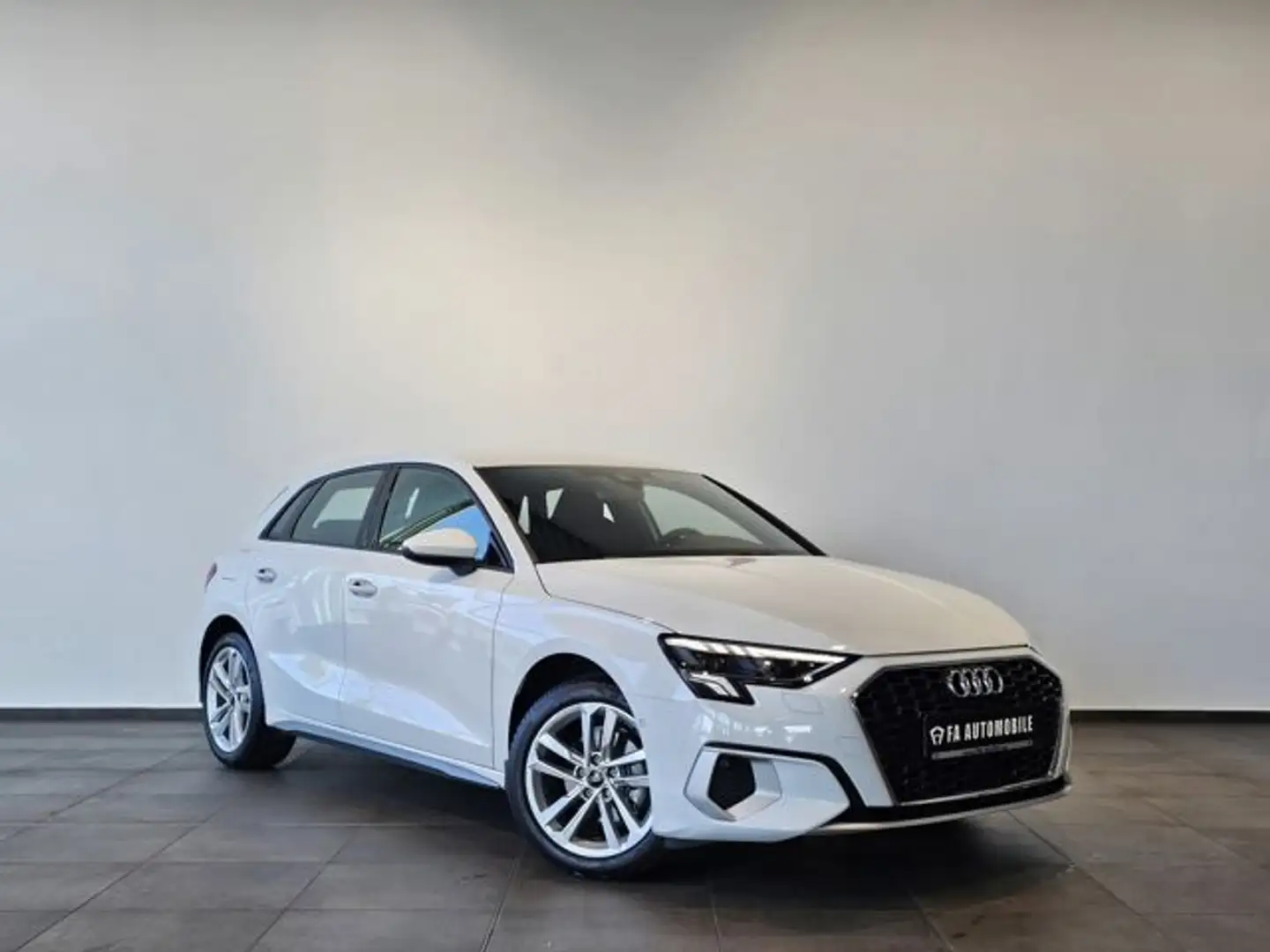 Audi A3 Sportback 35 TFSI Advanced Dy.Led Navi S.Sitz Fehér - 2