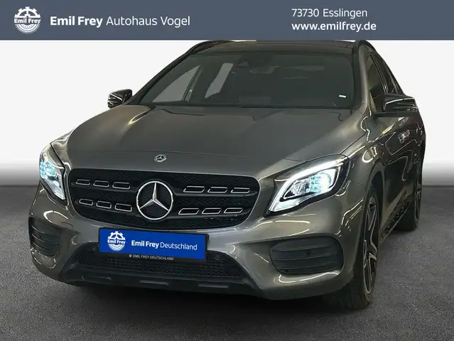Mercedes-Benz GLA 200 GLA