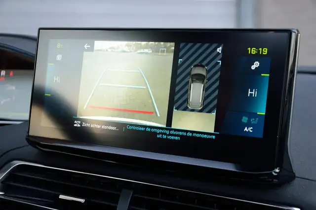 Peugeot 3008 view 12