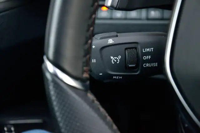 Peugeot 3008 view 15