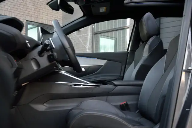 Peugeot 3008 view 8