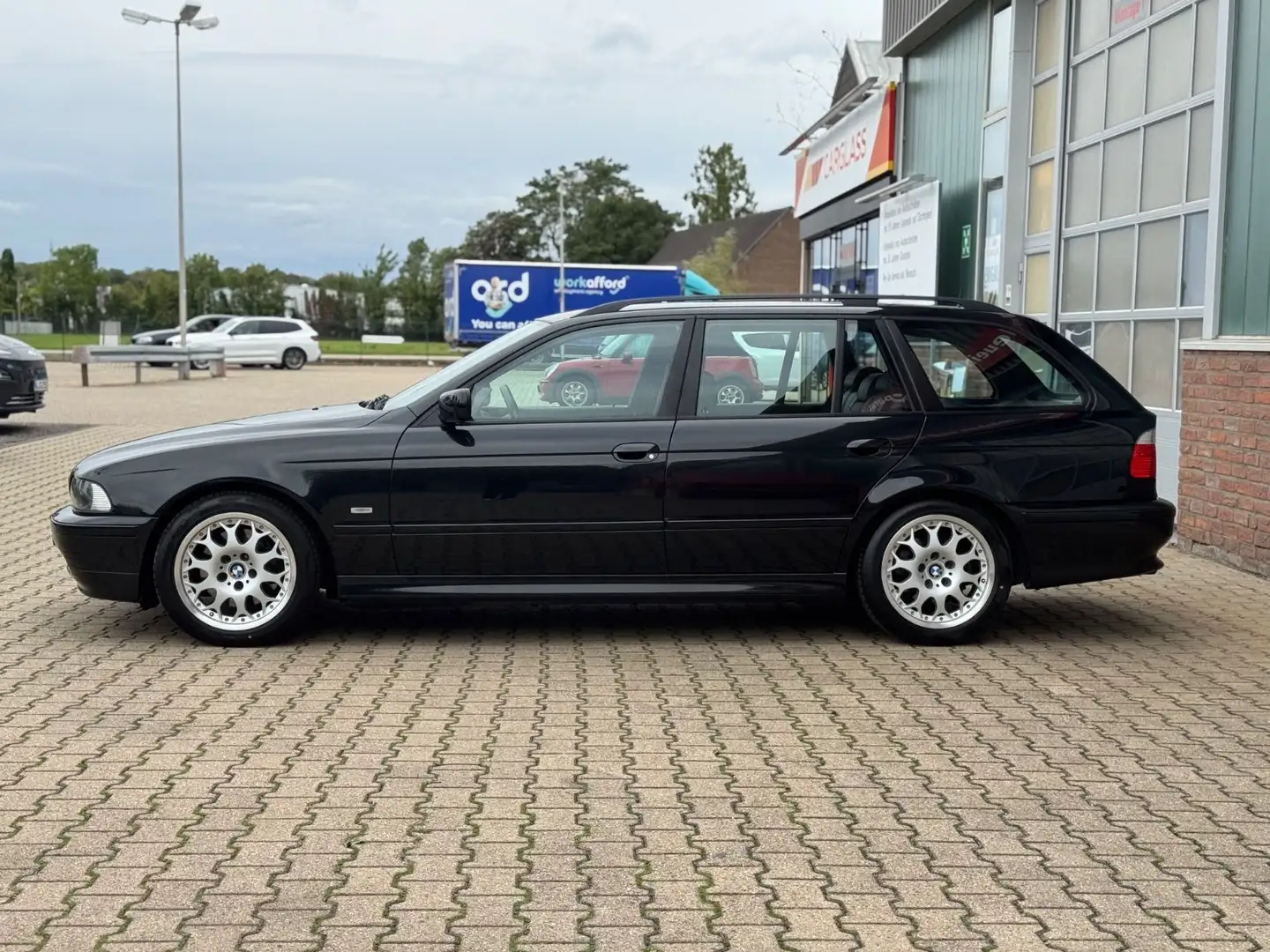 BMW 540 i V8 286 PS Exclusive touring - 2