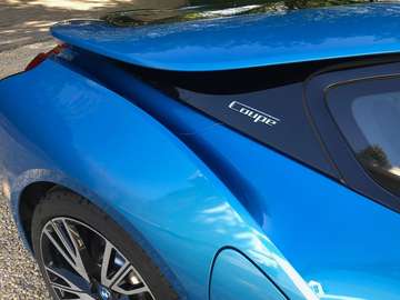 i8 11.6 kWh PHEV (266 kW)