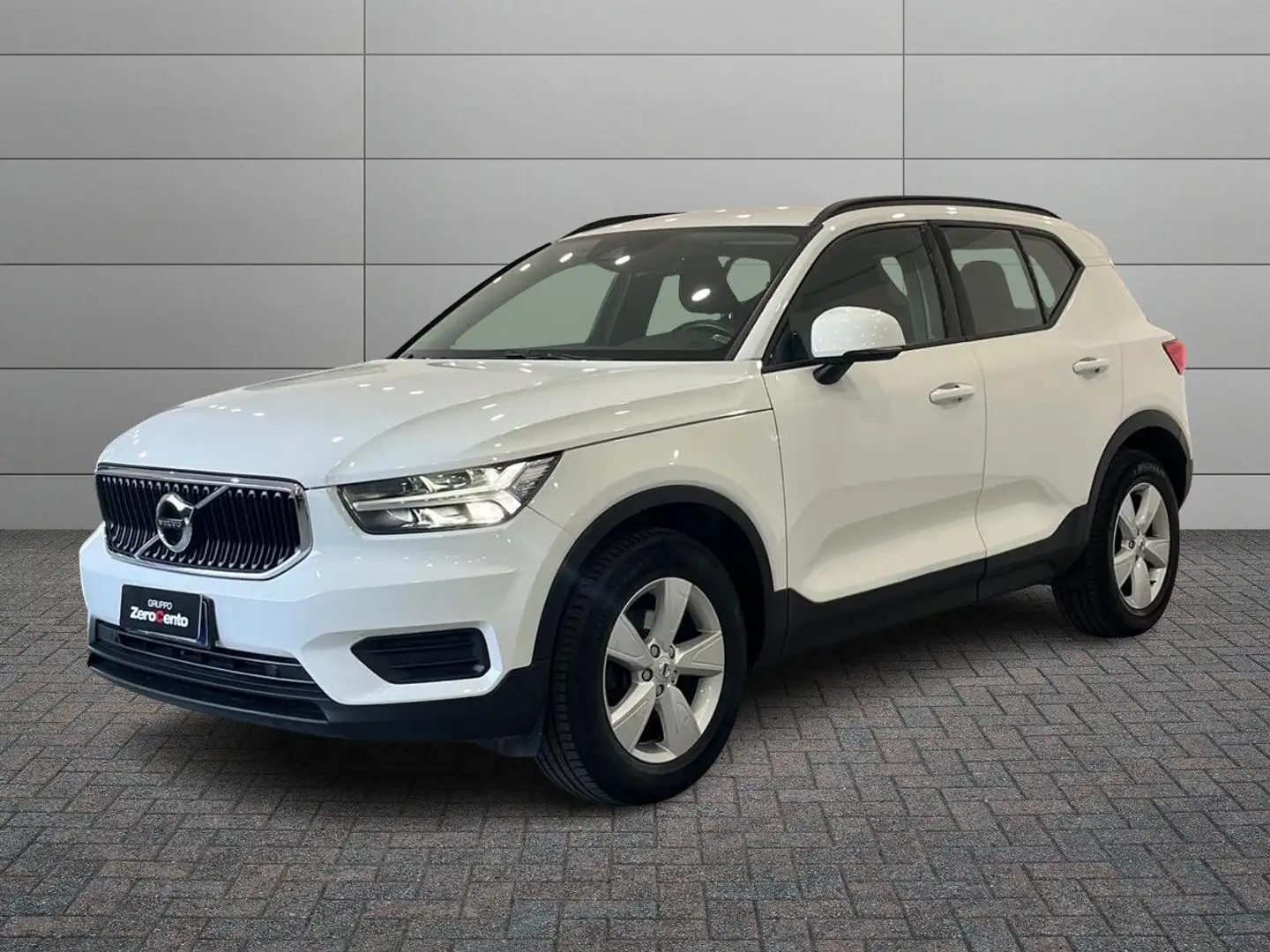Volvo XC40 XC40 2.0 d3 Alb - 1