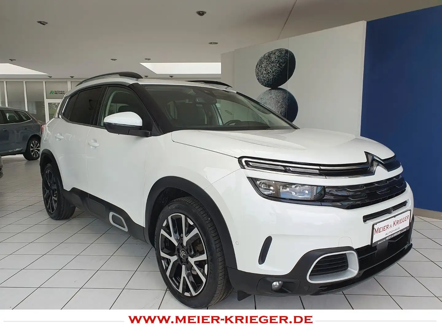 Citroen C5 Aircross Shine Pack Aut/Panorama/LED/ACC/19" Wit - 1
