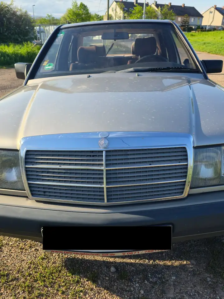 Mercedes-Benz 190 E, foto 9