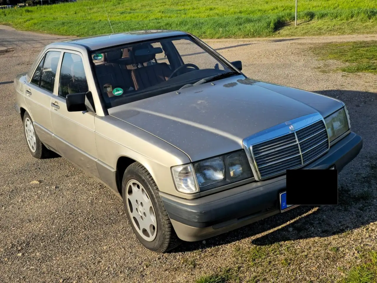 Mercedes-Benz 190 E, foto 1