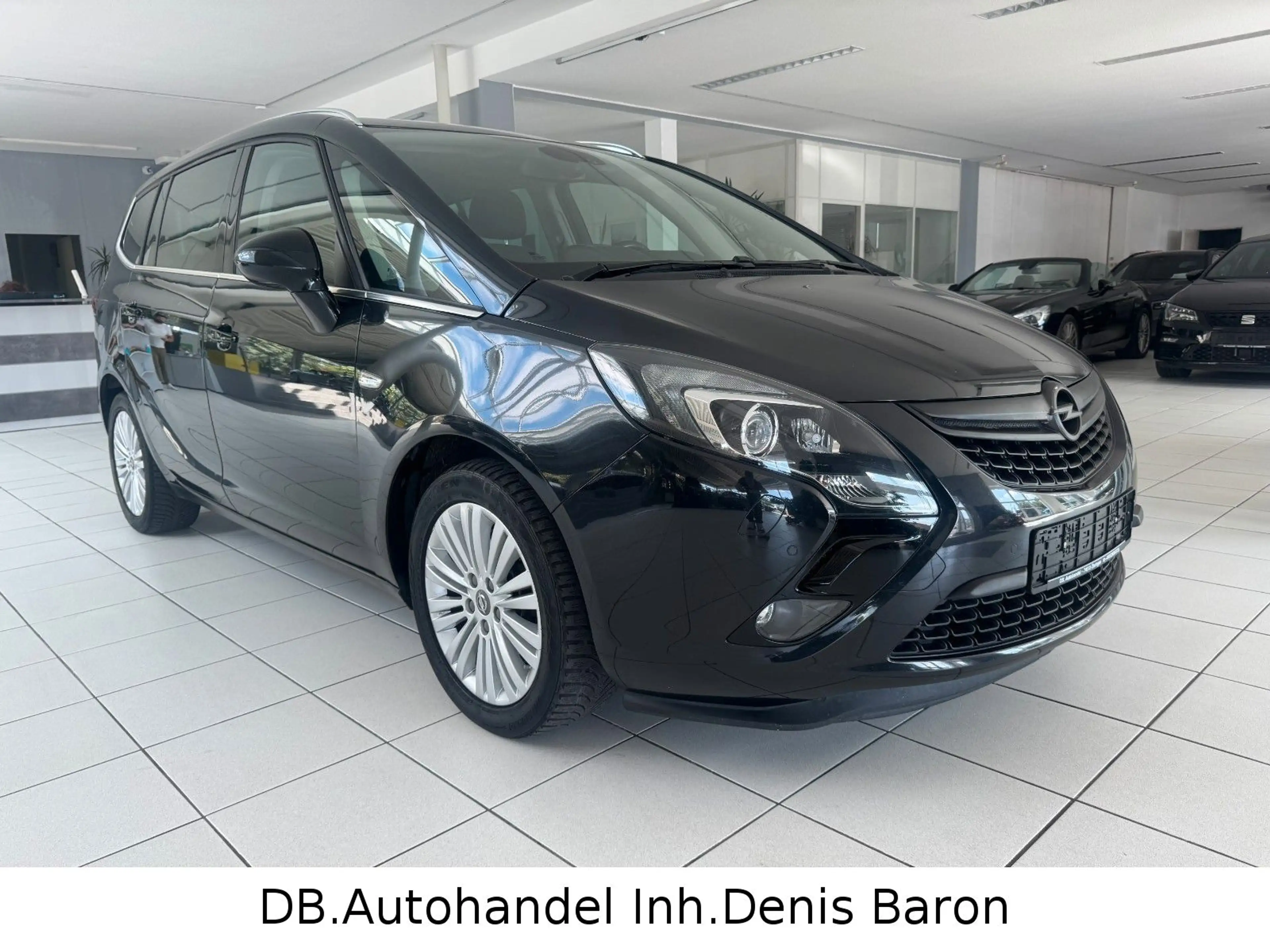 Opel Zafira Tourer Zafira C Tourer *7-Sitzer* Xenon Navi Kamera SHZ — photo 3