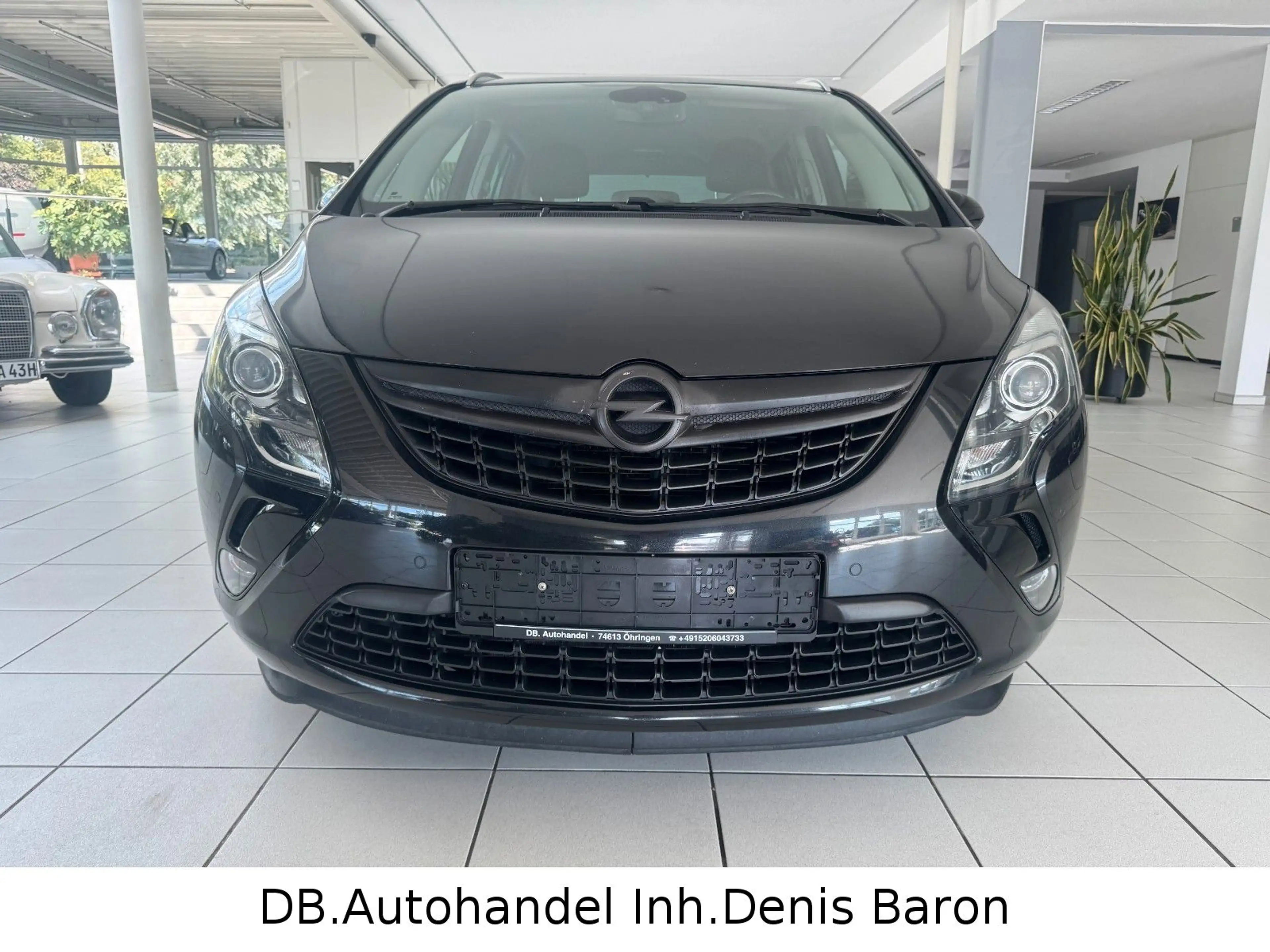 Opel Zafira Tourer Zafira C Tourer *7-Sitzer* Xenon Navi Kamera SHZ — photo 2