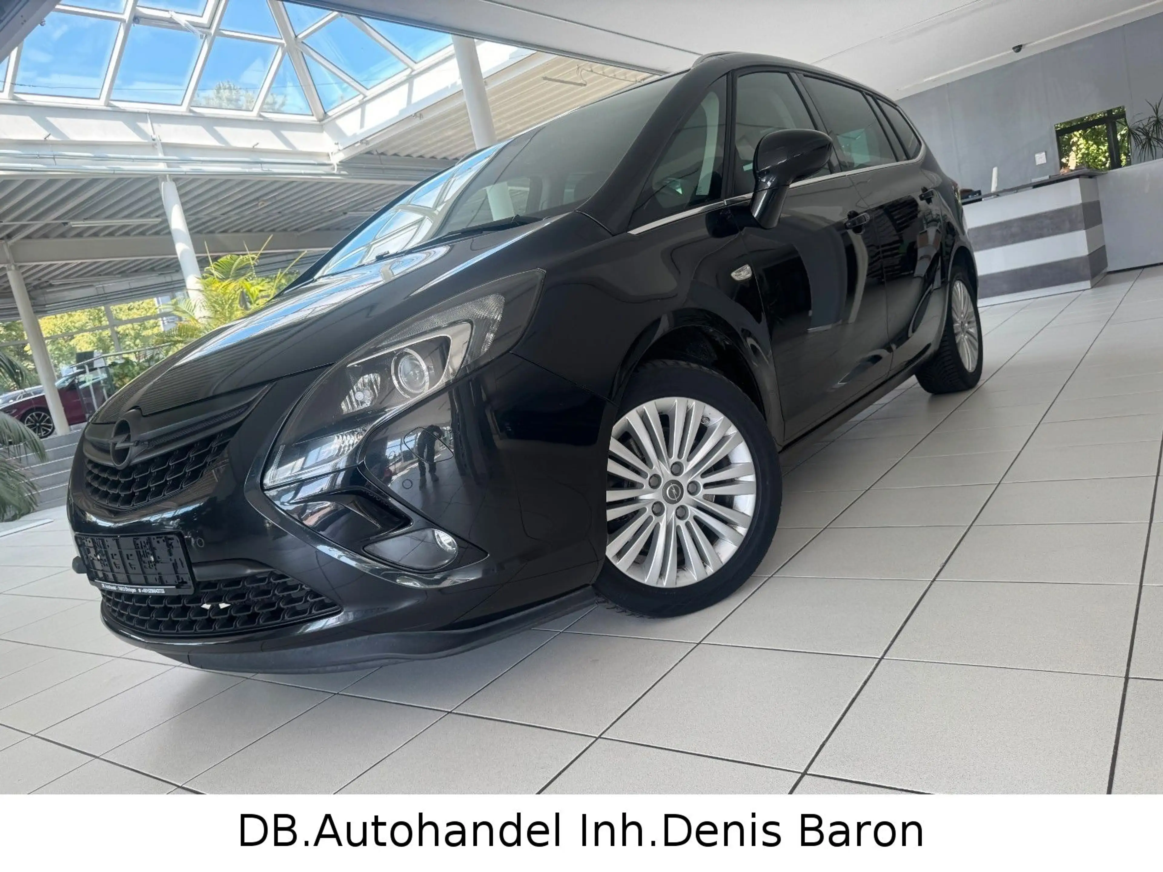 Opel Zafira Tourer Zafira C Tourer *7-Sitzer* Xenon Navi Kamera SHZ