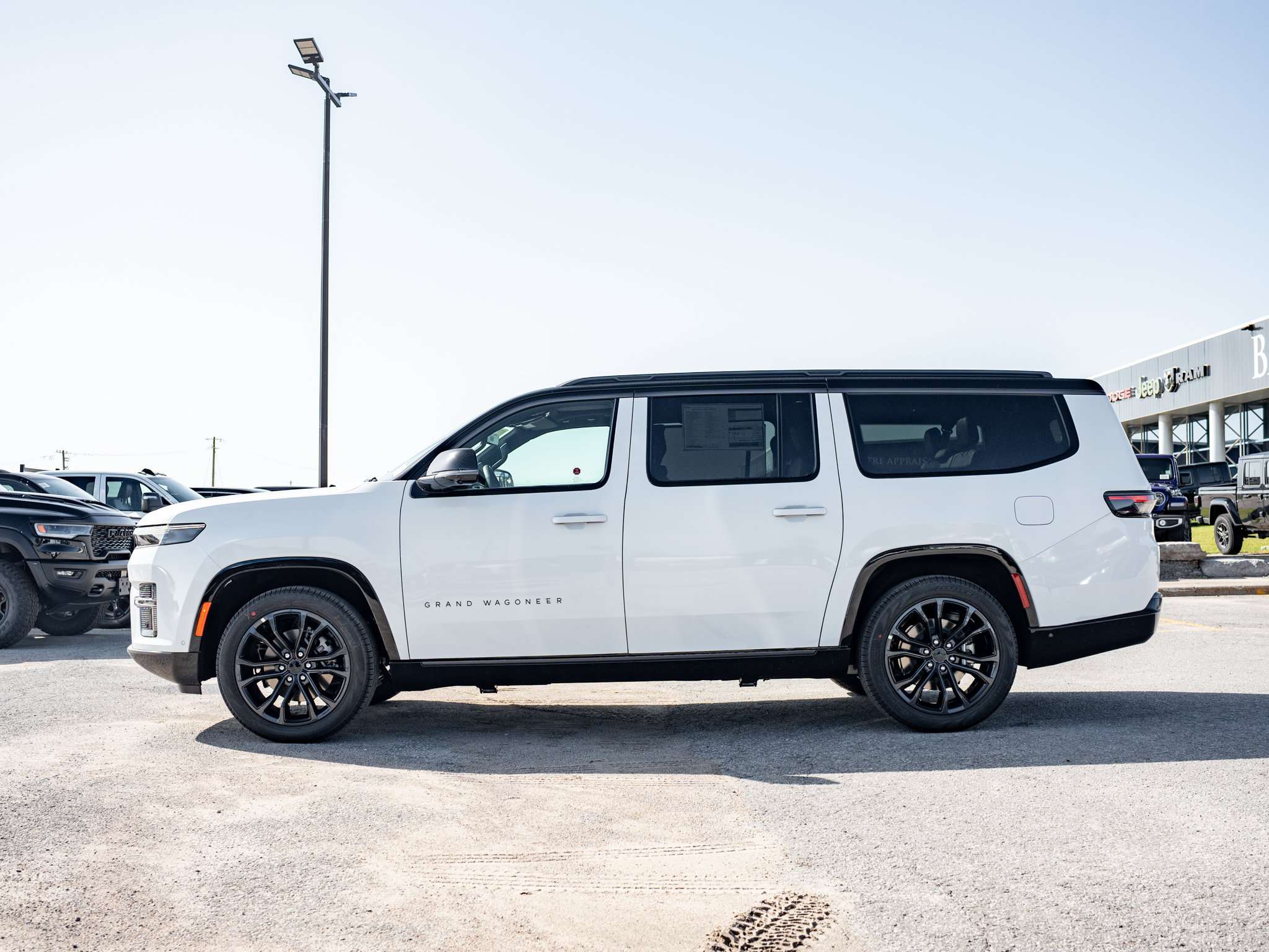 2026 Jeep Grand Wagoneer L
