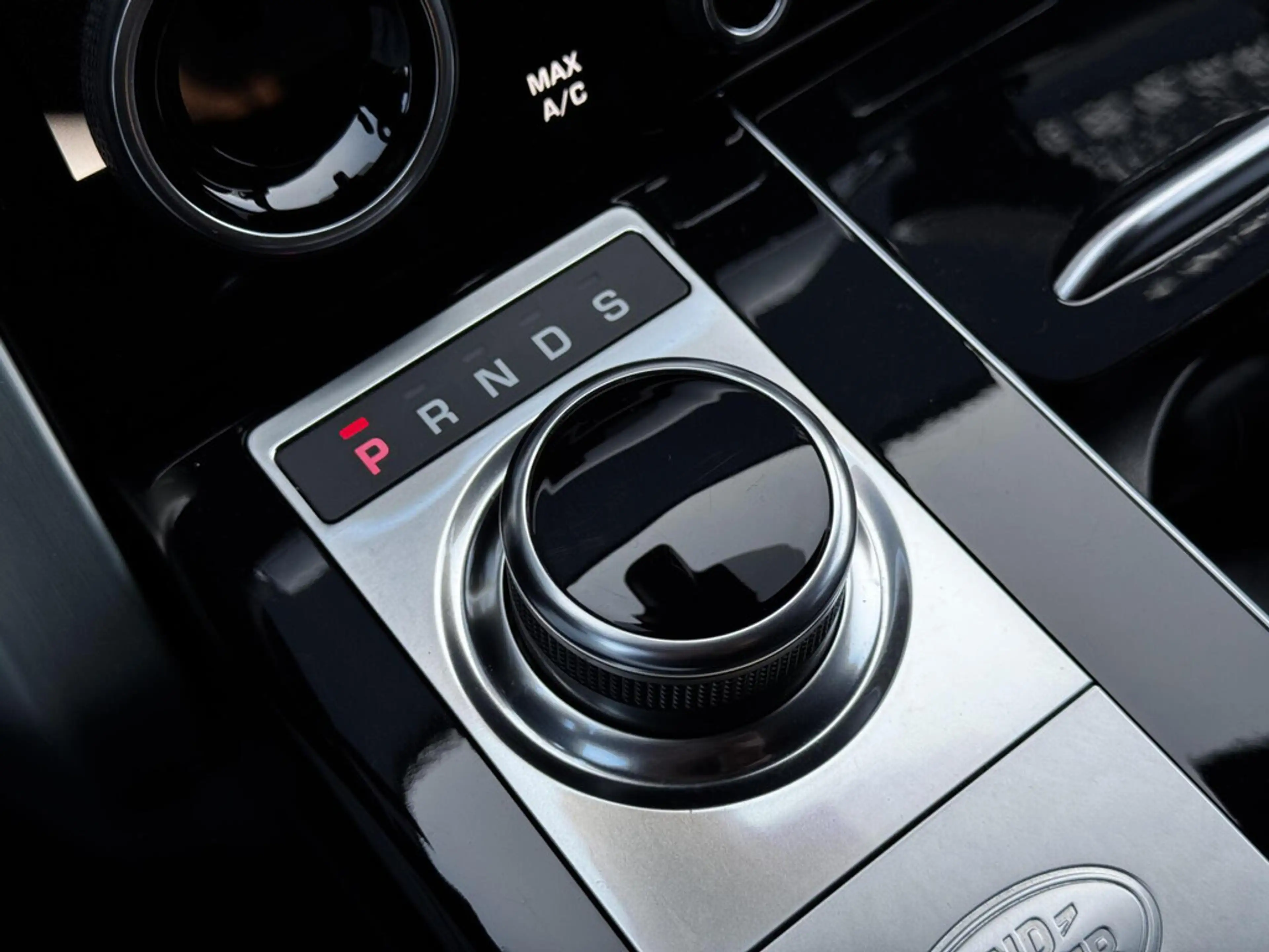 Land Rover Range Rover P400 HSE | Pano | Meridian | HUD | 22 inch | NL Au — photo 28