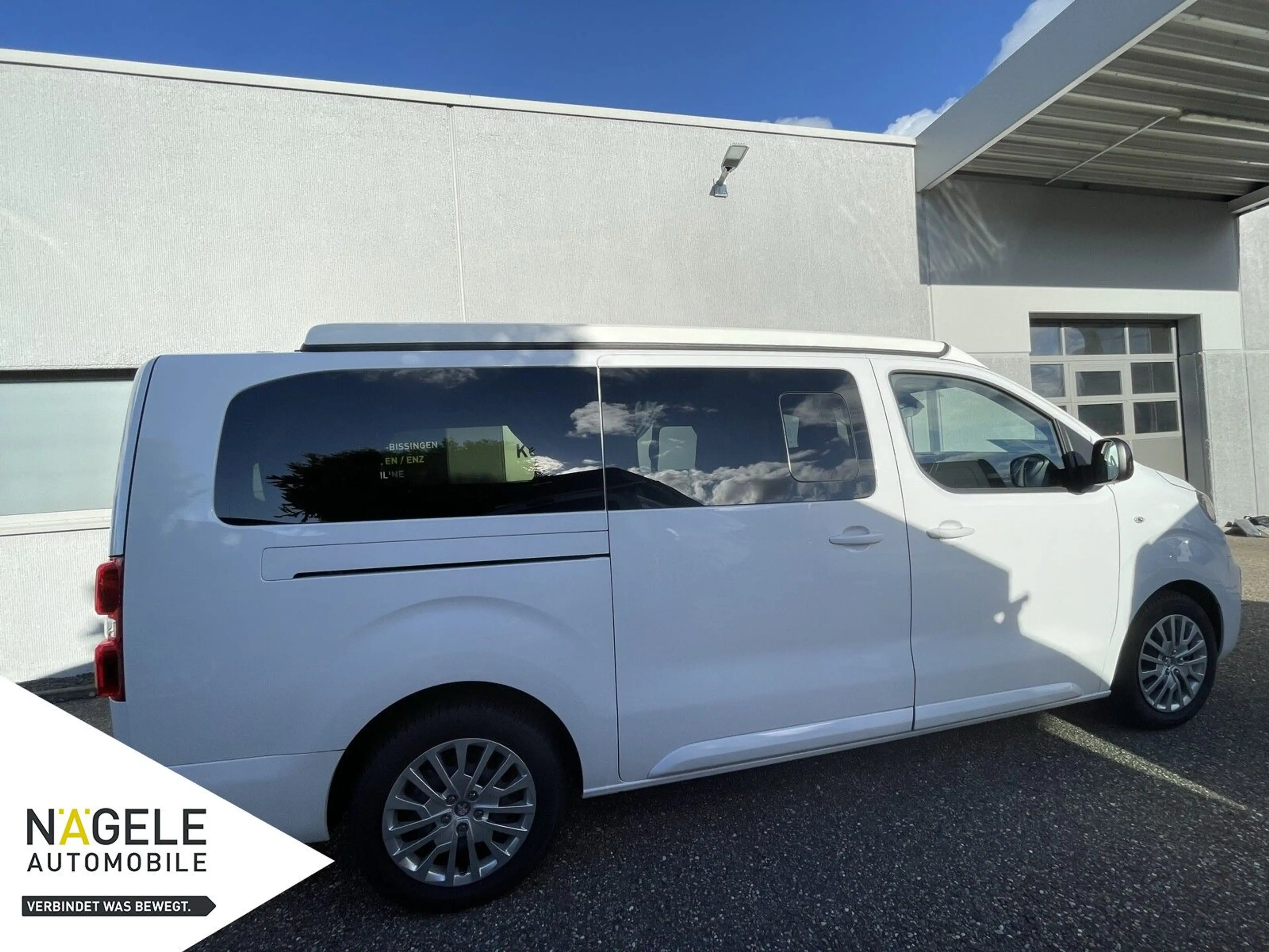 Peugeot Expert Sunvan 2.0 BlHDi 145 - 8 Sitze & Schlaf-Hubdach — photo 8