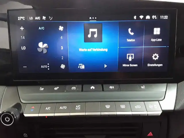 Opel Astra view 12
