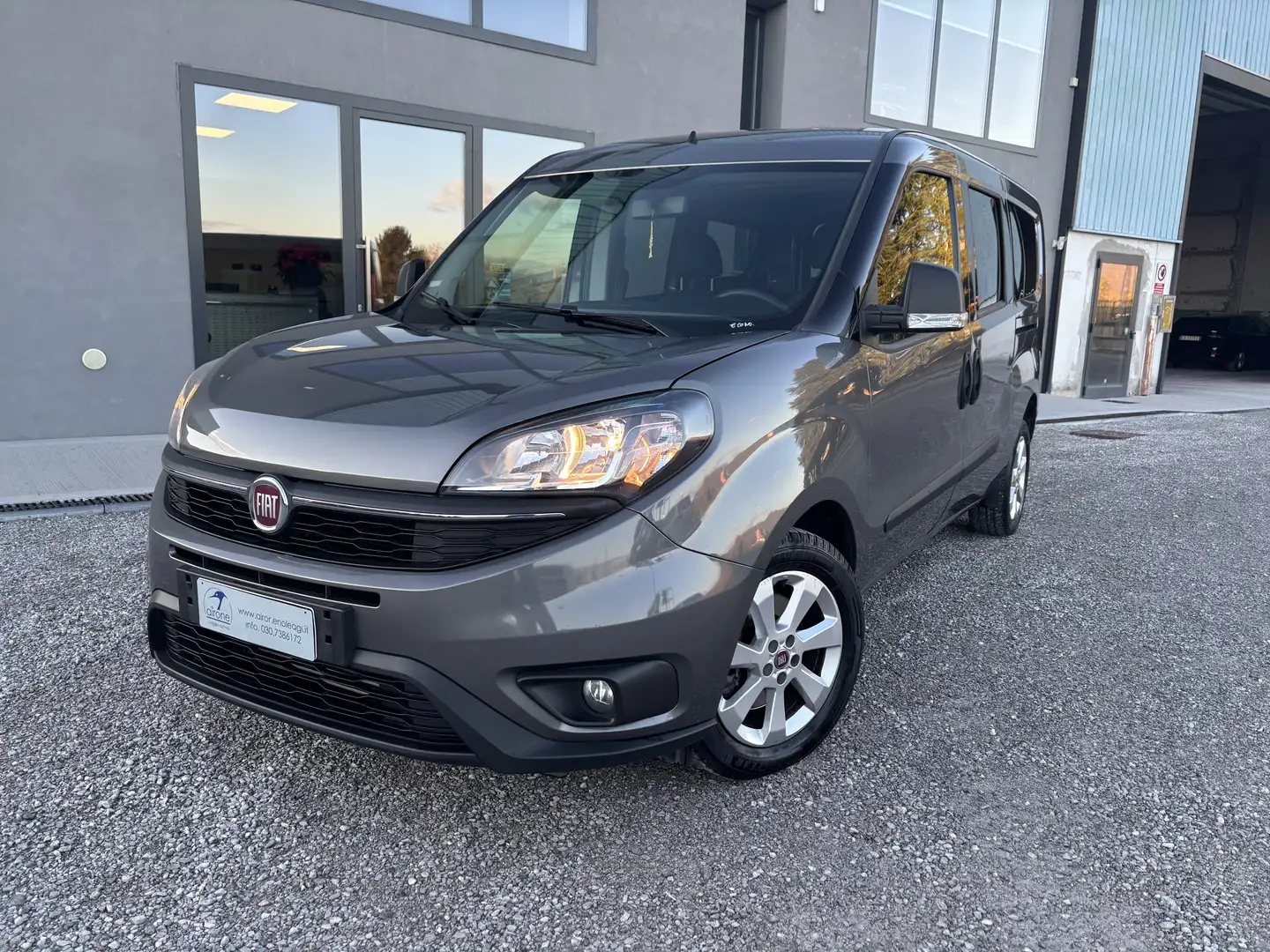 Fiat Doblo COMBI MAXI LH1 LOUNGE 1.6 MJET 120CV  N1 AUTOCARRO Grigio - 2