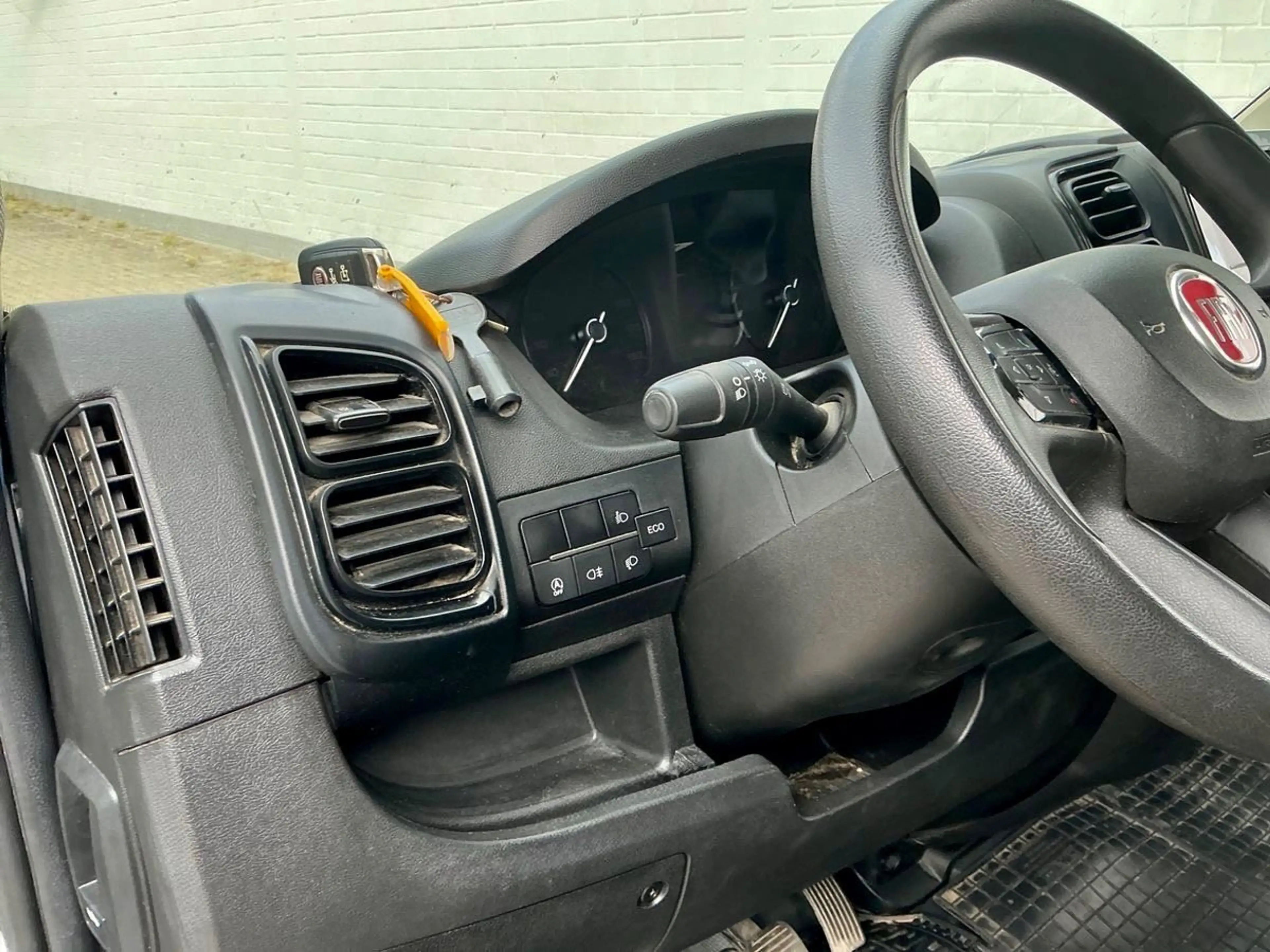 Fiat Ducato 2.2 M-JET L1H1 AHK KLIMA CAM — photo 3
