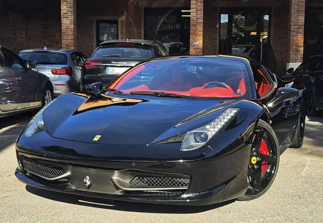 Ferrari 458 458 Coupe 4.5 Italia dct INTERNI ROSSI ATELIER _ FRENI CARBONCERAMICA AL 92% _ SERVICE BOOK FERRARI _ GARANZIA 12 MESI